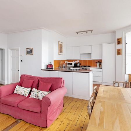 Stunning Georgian Apartment In Central Bath Eksteriør bilde