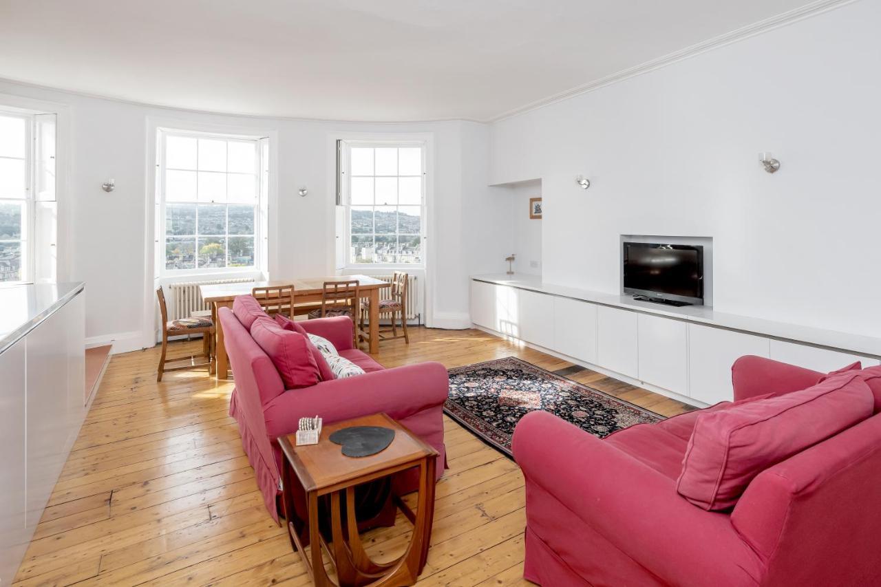 Stunning Georgian Apartment In Central Bath Eksteriør bilde