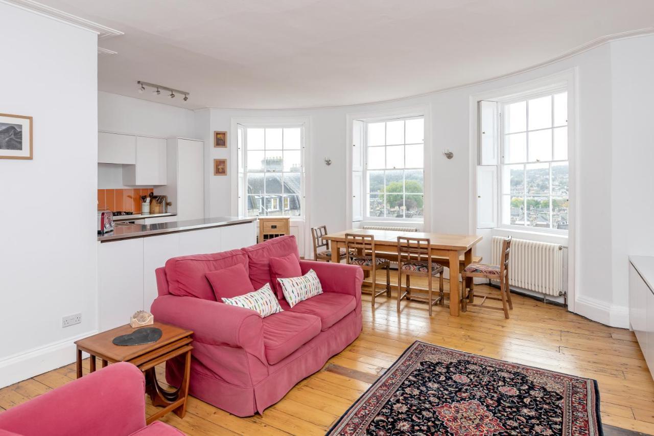 Stunning Georgian Apartment In Central Bath Eksteriør bilde