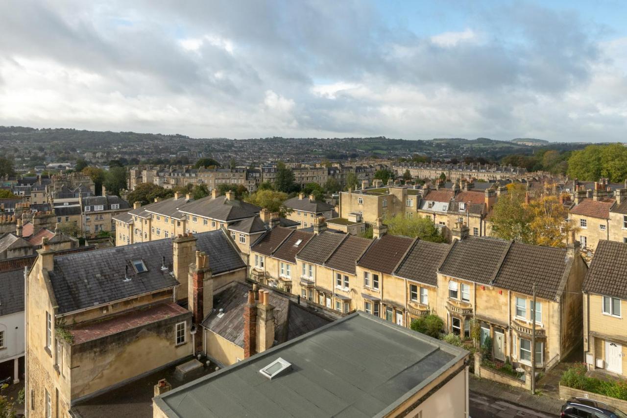 Stunning Georgian Apartment In Central Bath Eksteriør bilde